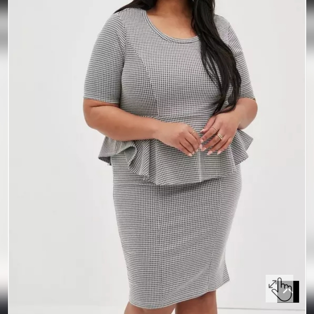 TORRID Peplum Dress Double Knit Black Gray Houndstooth Retro Vibe Pinup Plus 2X - Picture 3 of 6